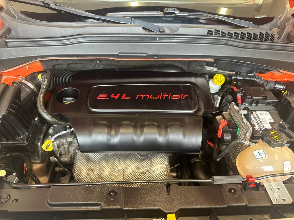 2018 Jeep Renegade Latitude North Edition photo 22