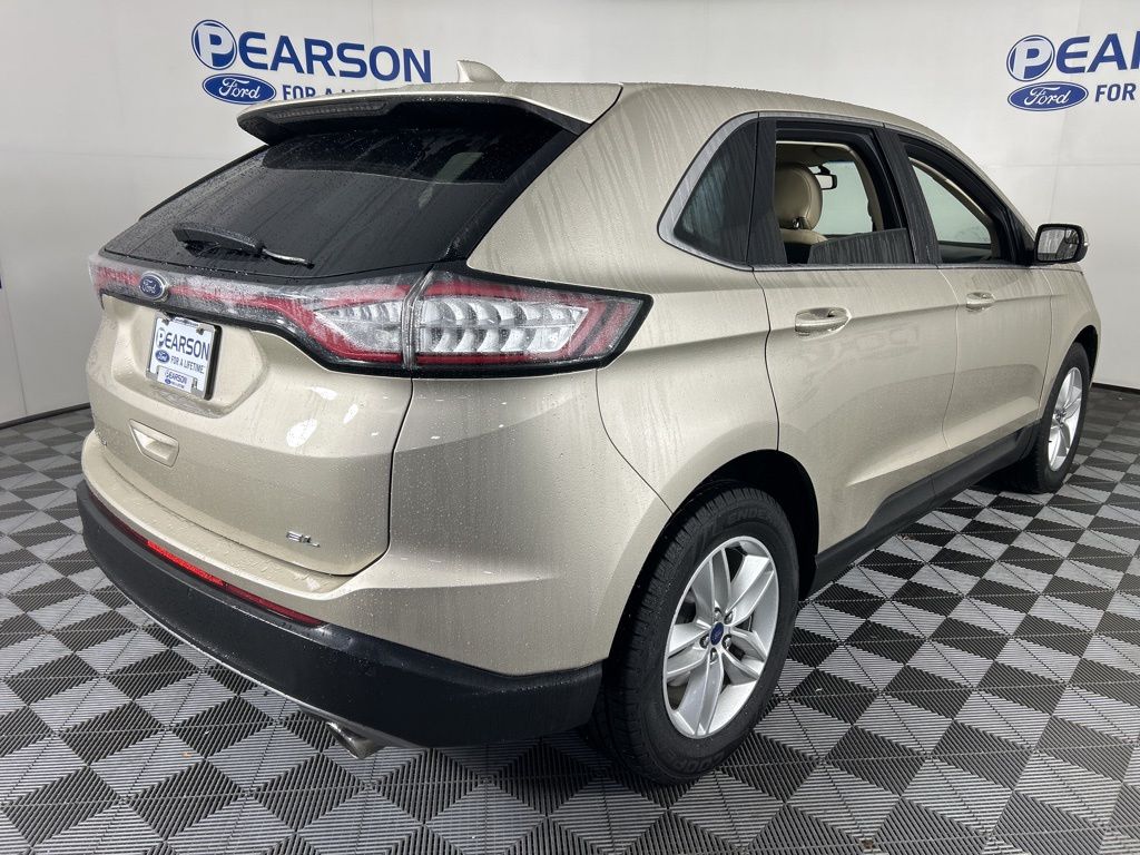 2017 Ford Edge SEL photo 4