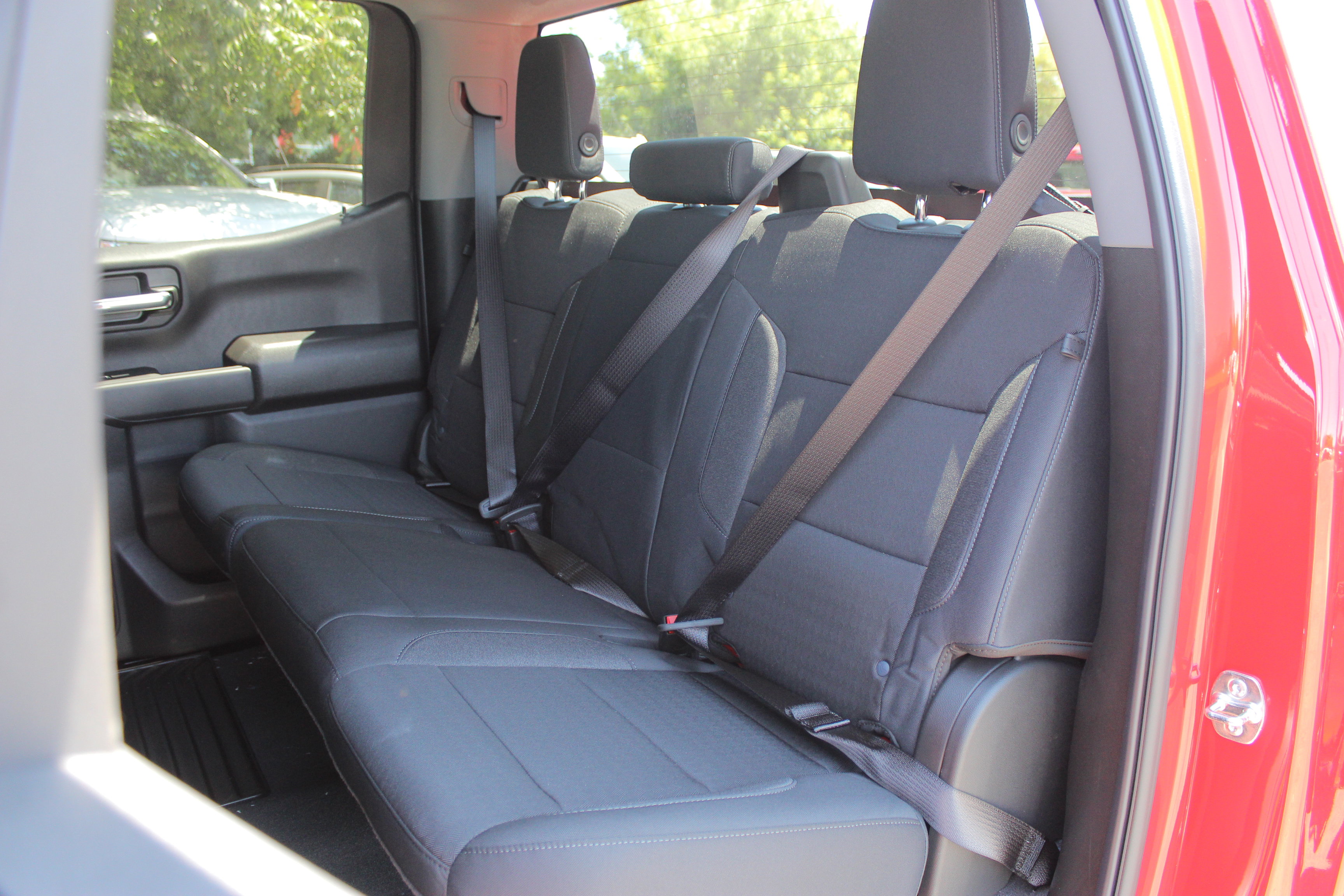 2025 Chevrolet Silverado Custom photo 12