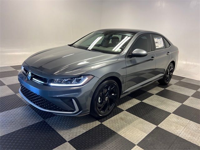 2026 Volkswagen Jetta 1.5T SE photo 3