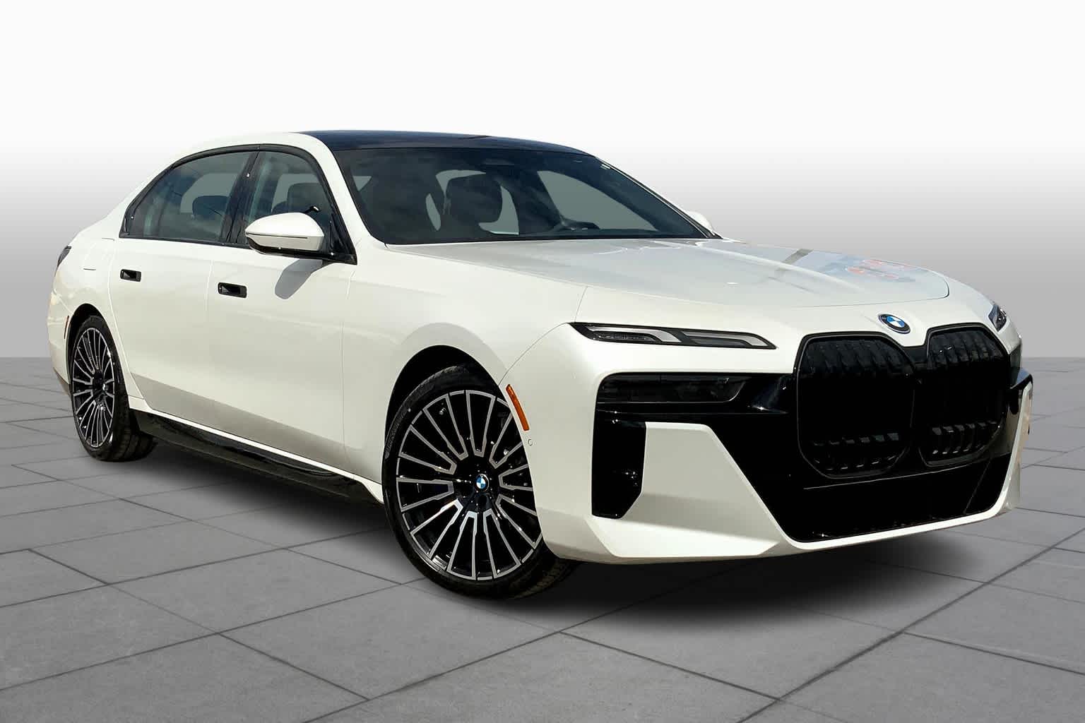 2025 Bmw 750e 750e xDrive photo 2