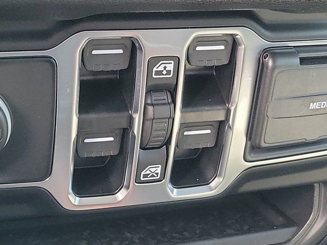 2025 Jeep Gladiator Sport S photo 32