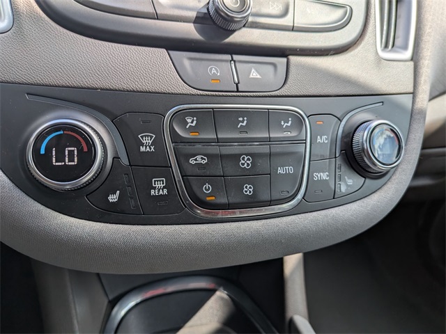 2023 Chevrolet Malibu 1LT photo 19