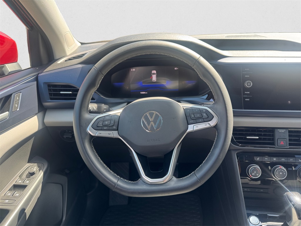 2023 Volkswagen Taos SE photo 12