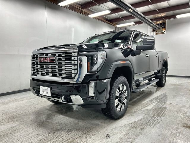 2026 GMC Sierra 2500HD Denali's photo