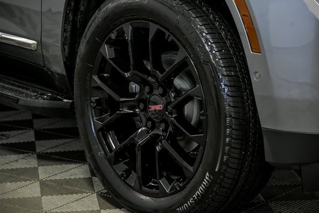 2026 Gmc Yukon photo 3