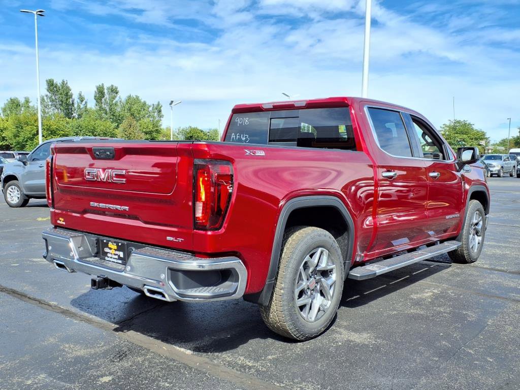 2026 Gmc Sierra 1500 SLT photo 9