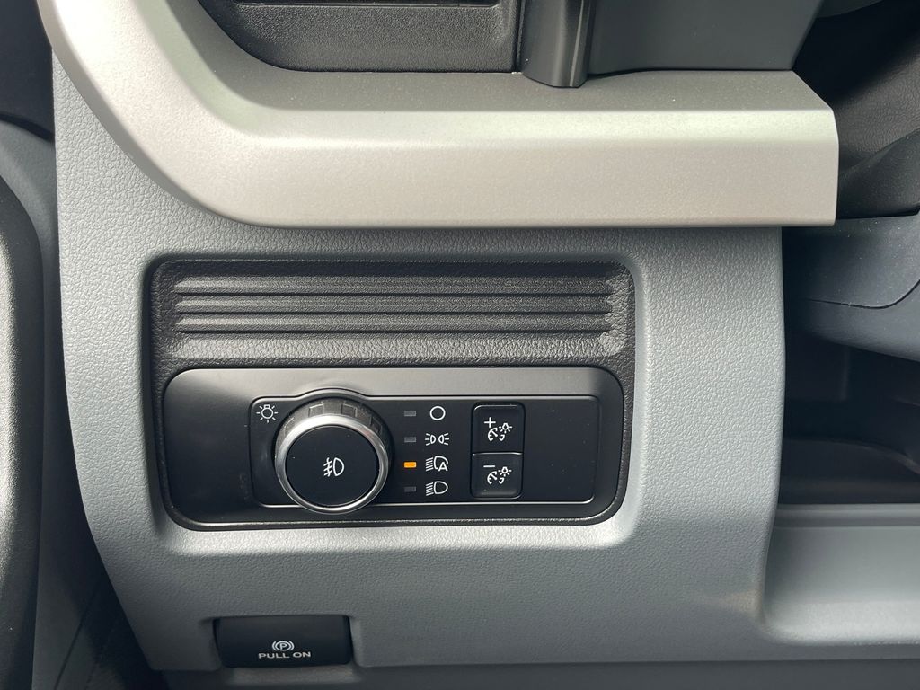 2024 Ford F-450 photo 18