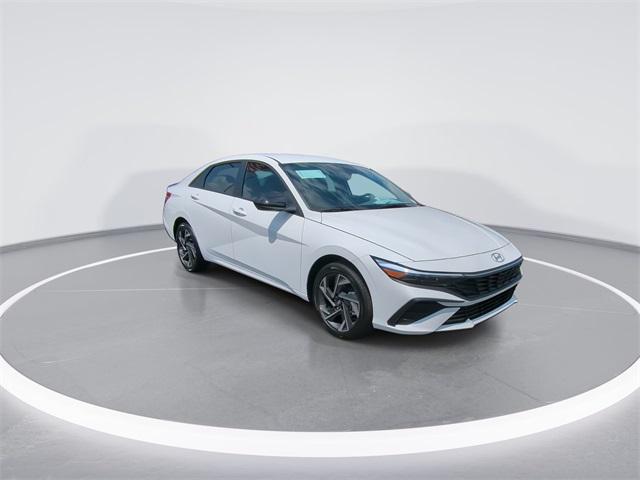 2025 Hyundai Elantra Hybrid SEL Sport photo 2