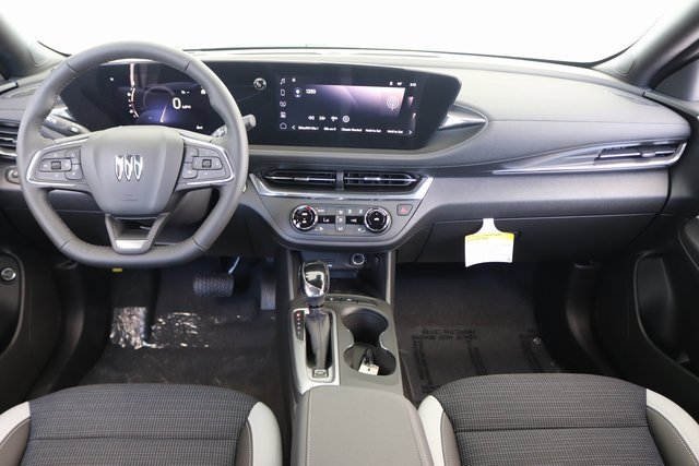 2025 Buick Envista Preferred photo 13