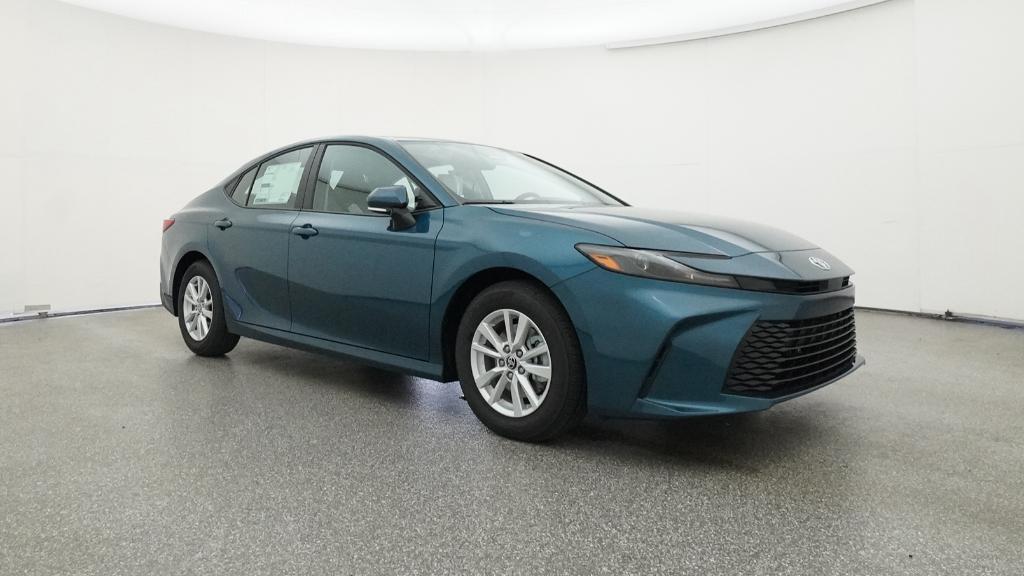 2026 Toyota Camry LE photo 30