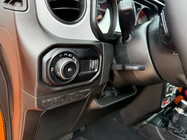 2025 Jeep Wrangler Willys photo 23