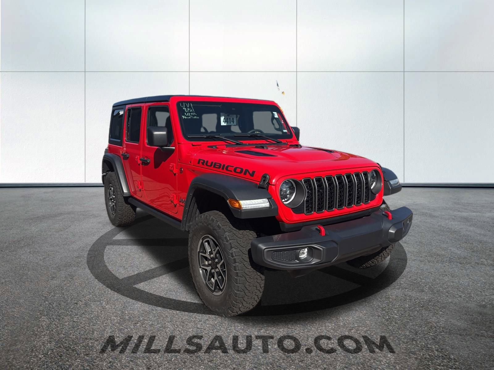 2024 Jeep Wrangler Rubicon photo 2