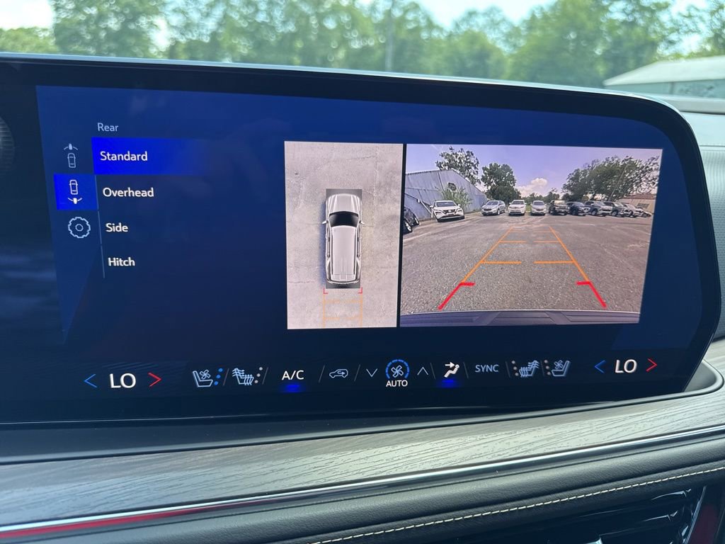 2025 Chevrolet Tahoe Premier photo 27