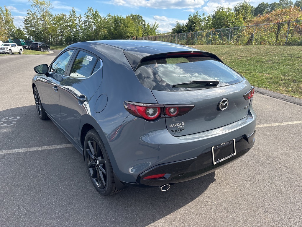 2025 Mazda Mazda3 2.5 s Carbon photo 3