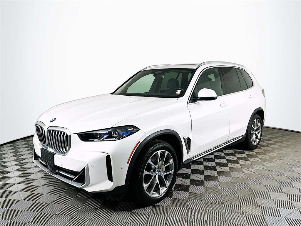 Certified Used 2024 Mineral White Metallic BMW xDrive40i image 1