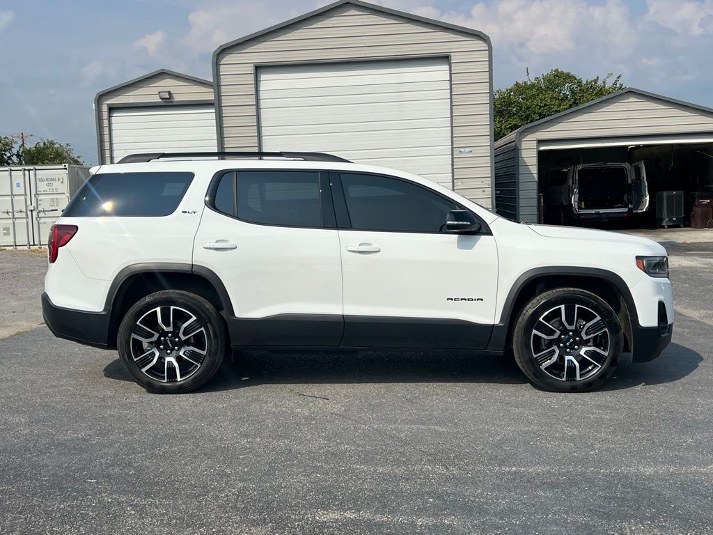2021 Gmc Acadia SLT photo 3