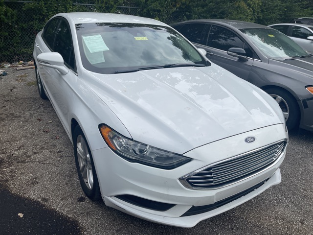 Used 2018 Ford Fusion SE with VIN 3FA6P0HD4JR227647 for sale in Louisville, KY