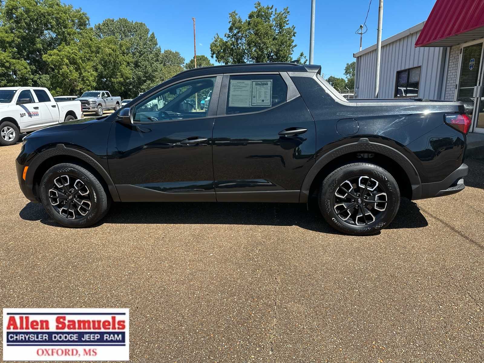 2023 Hyundai Santa Cruz SEL photo 9