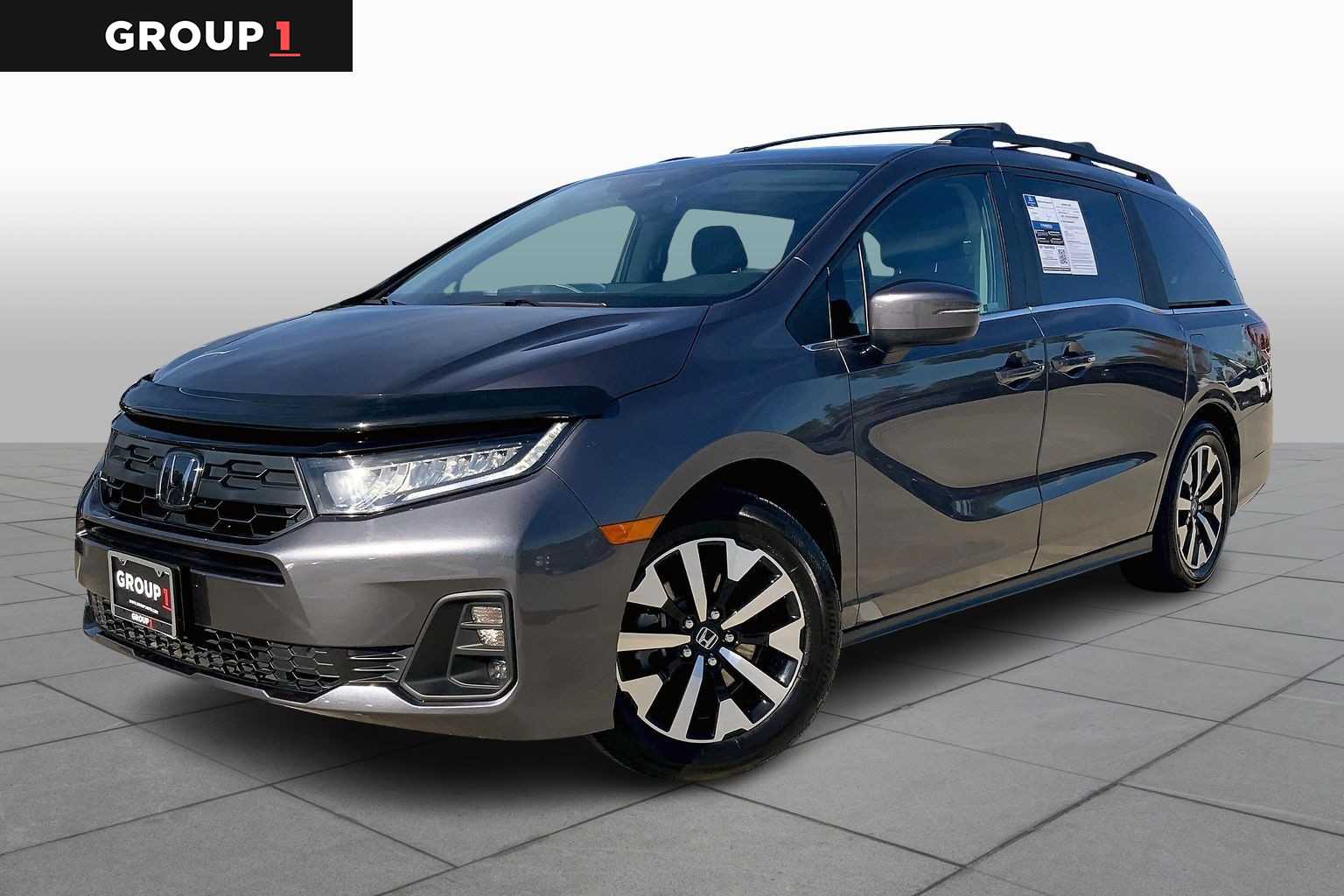 2025 Honda Odyssey EX-L's photo