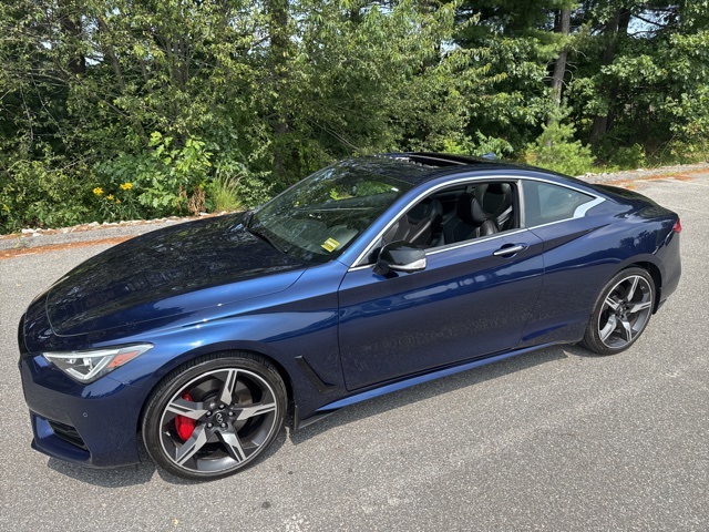2022 Infiniti Q60 Red Sport 400 photo 12