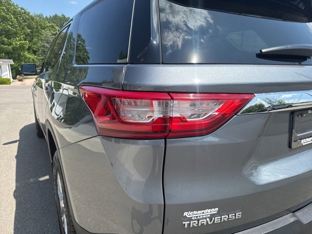 2021 Chevrolet Traverse Cloth photo 15