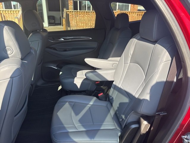 2023 Buick Enclave Essence photo 11