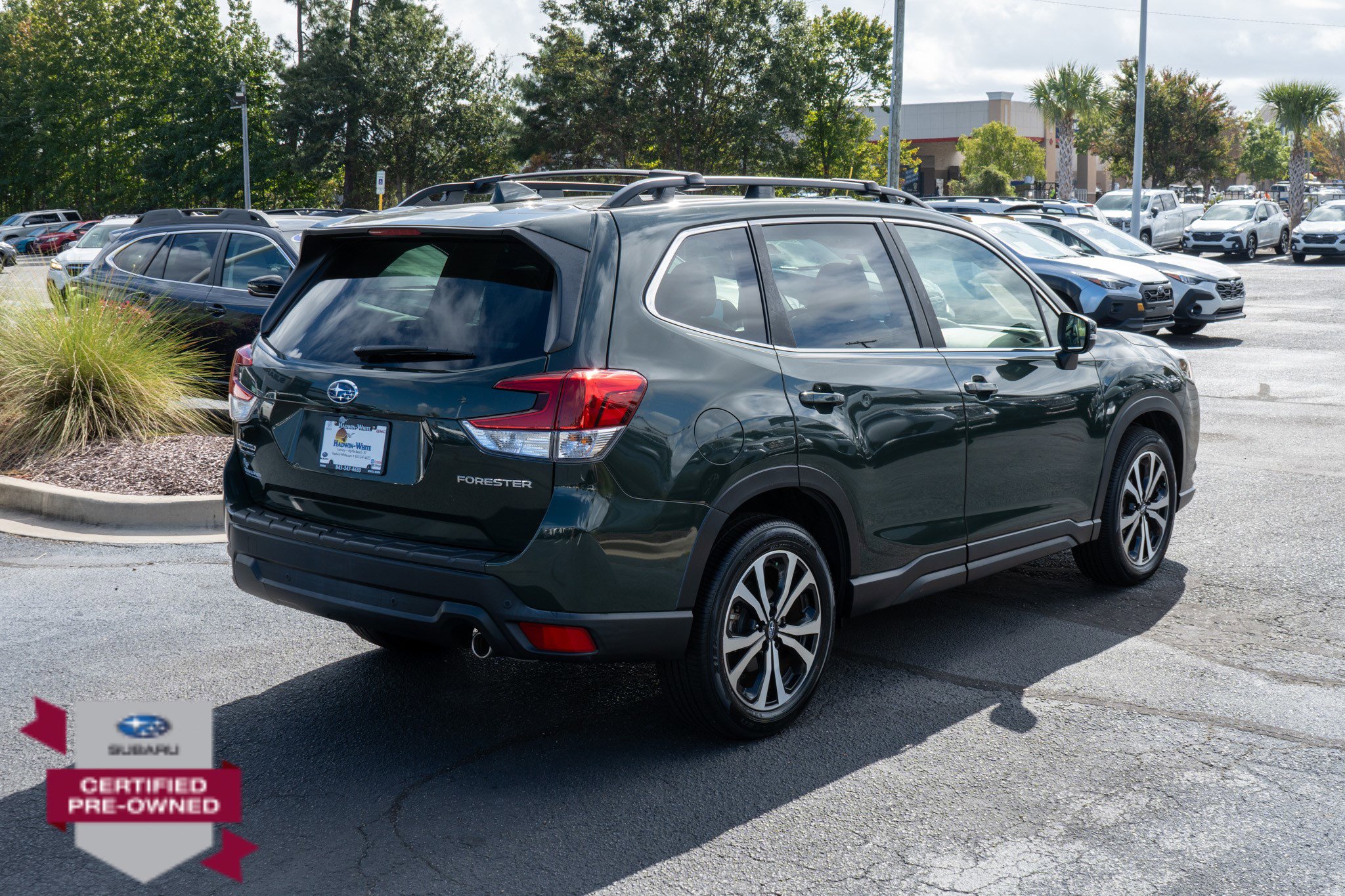 2022 Subaru Forester Limited photo 3