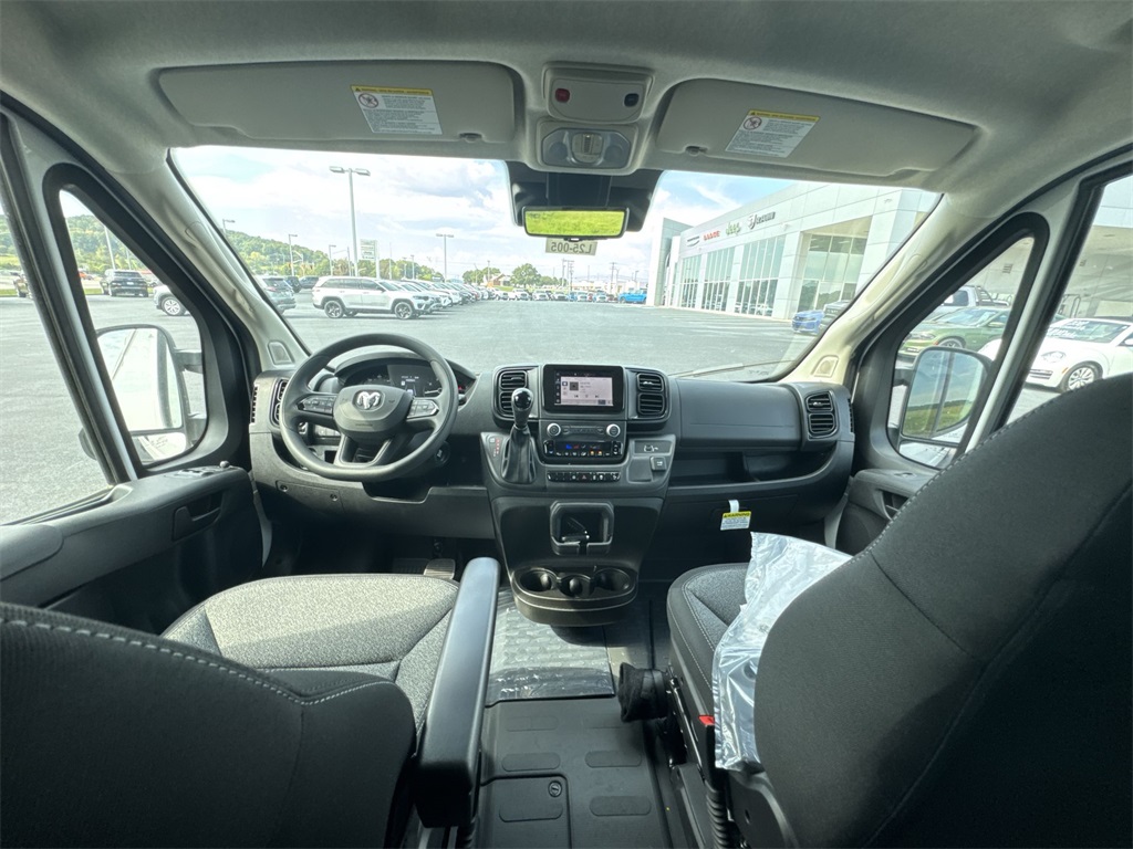 2025 Ram ProMaster 1500 photo 10