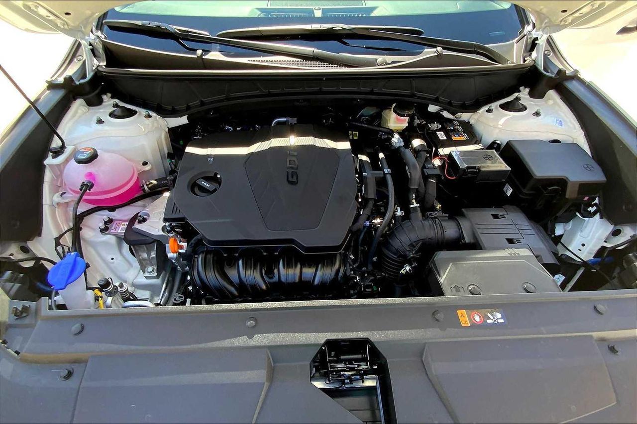 2026 Hyundai Santa Cruz SE photo 14