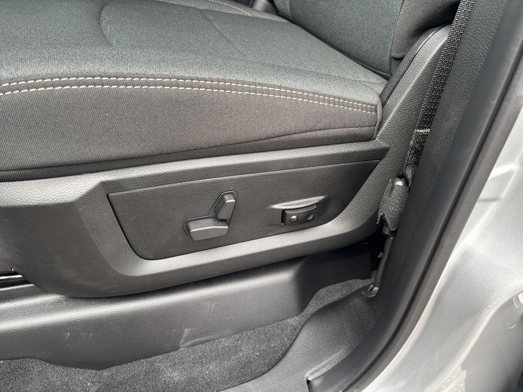 2026 Ram 2500 Big Horn photo 26