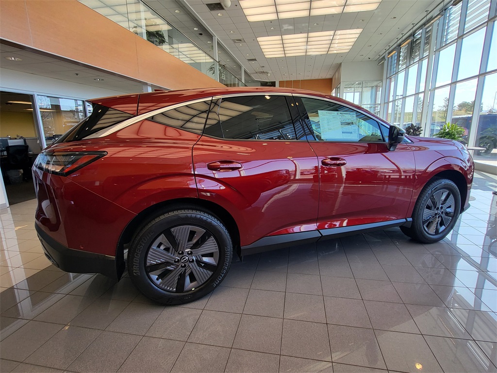 2025 Nissan Murano SL photo 2