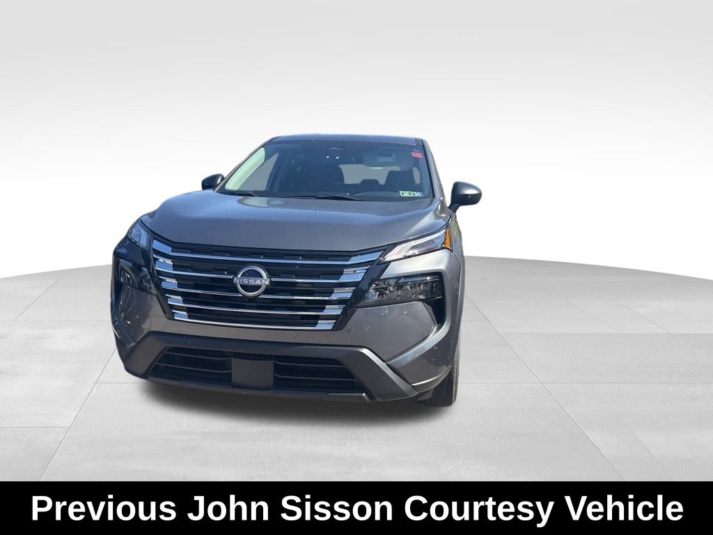 2024 Nissan Rogue S photo 5