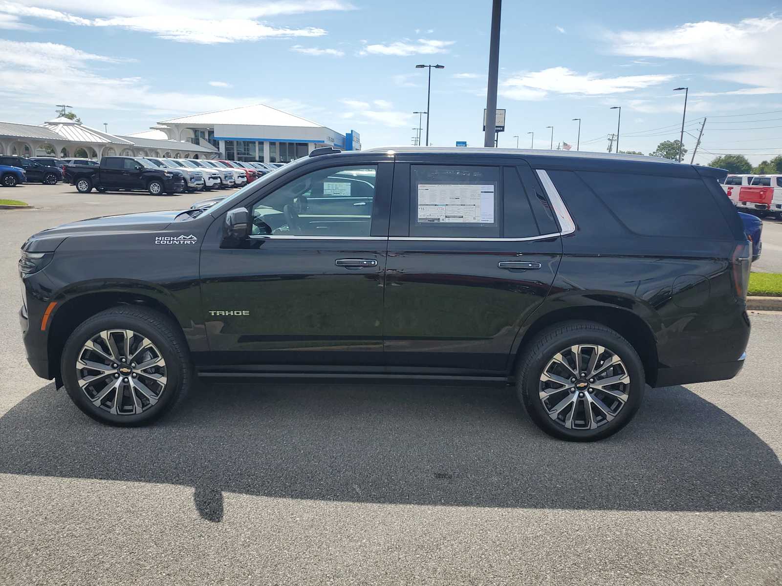 2025 Chevrolet Tahoe High Country photo 2