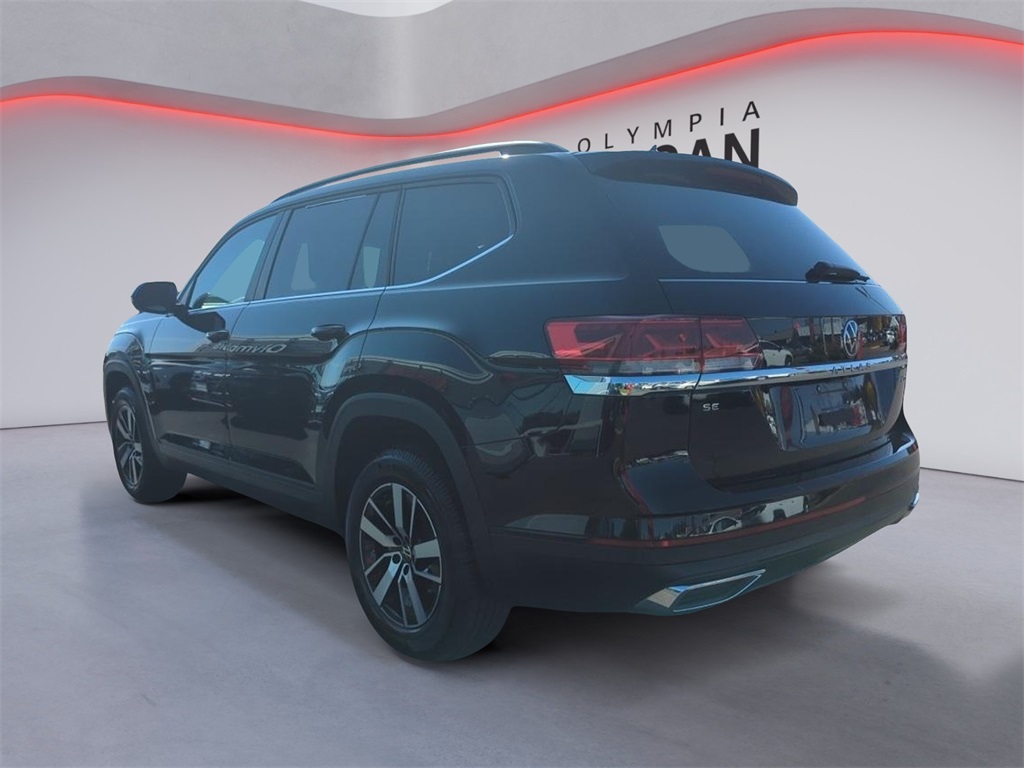 2021 Volkswagen Atlas SE photo 2