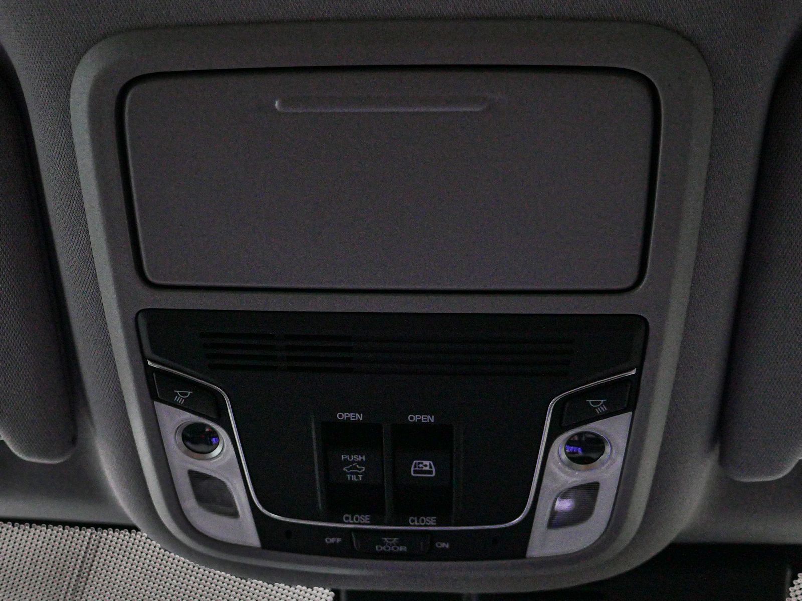 2022 Honda Ridgeline RTL-E photo 31