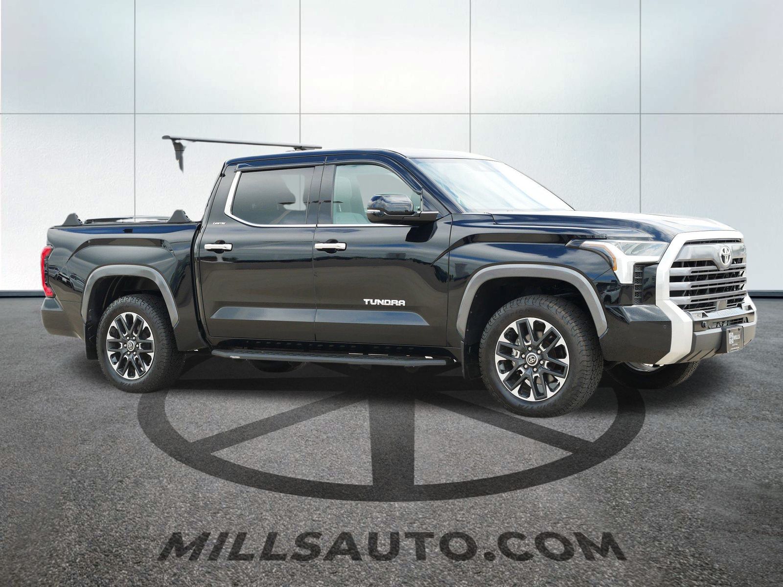 2023 Toyota Tundra Limited photo 7