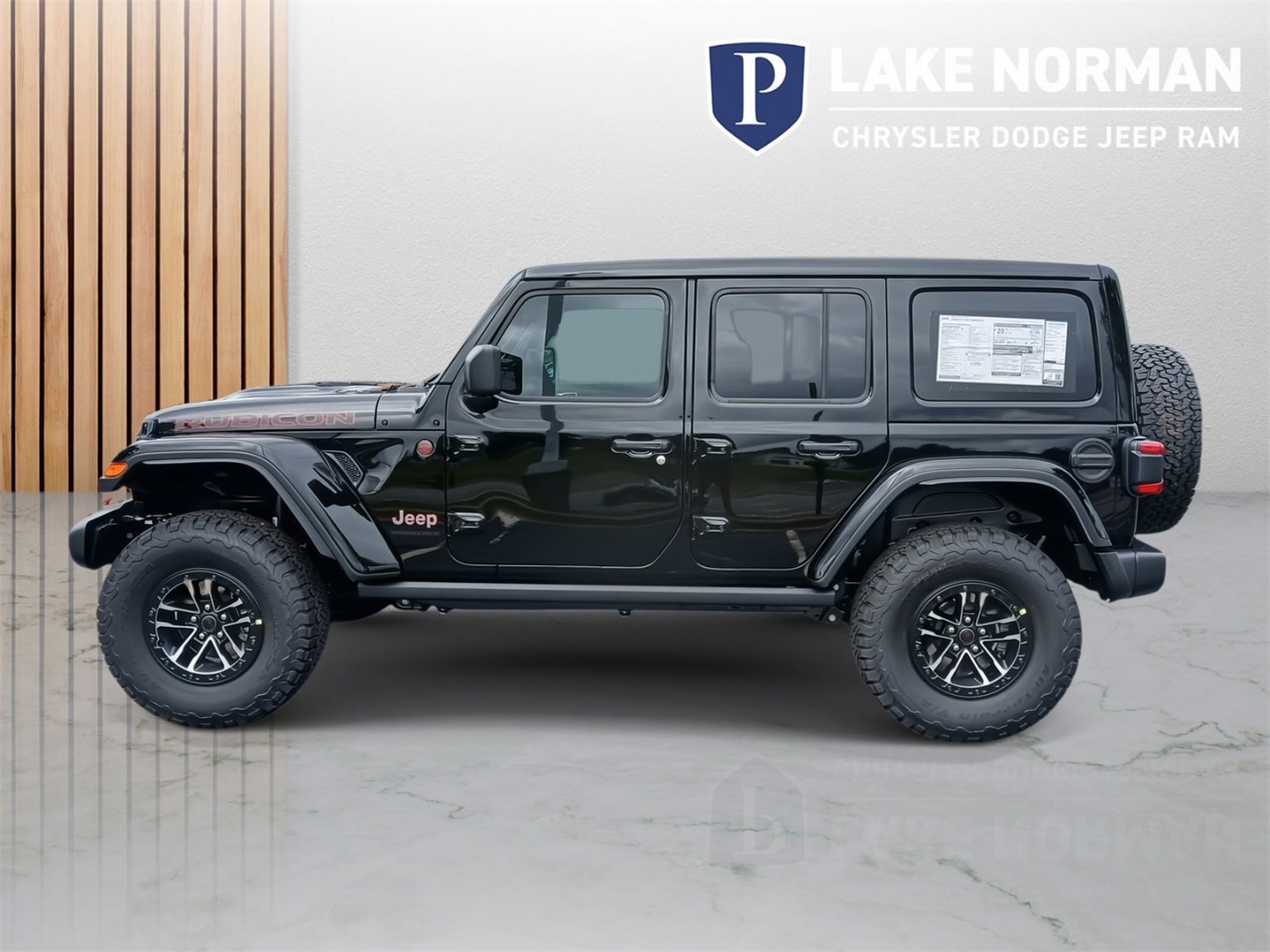 2025 Jeep Wrangler Rubicon photo 5