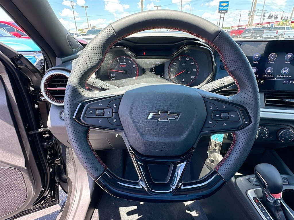 2025 Chevrolet Trax photo 7