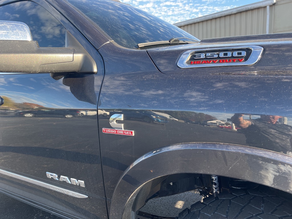 2021 Ram 3500 Limited photo 3