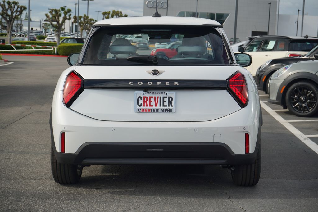 2026 Mini Cooper 2 Door Hardtop Signature photo 3