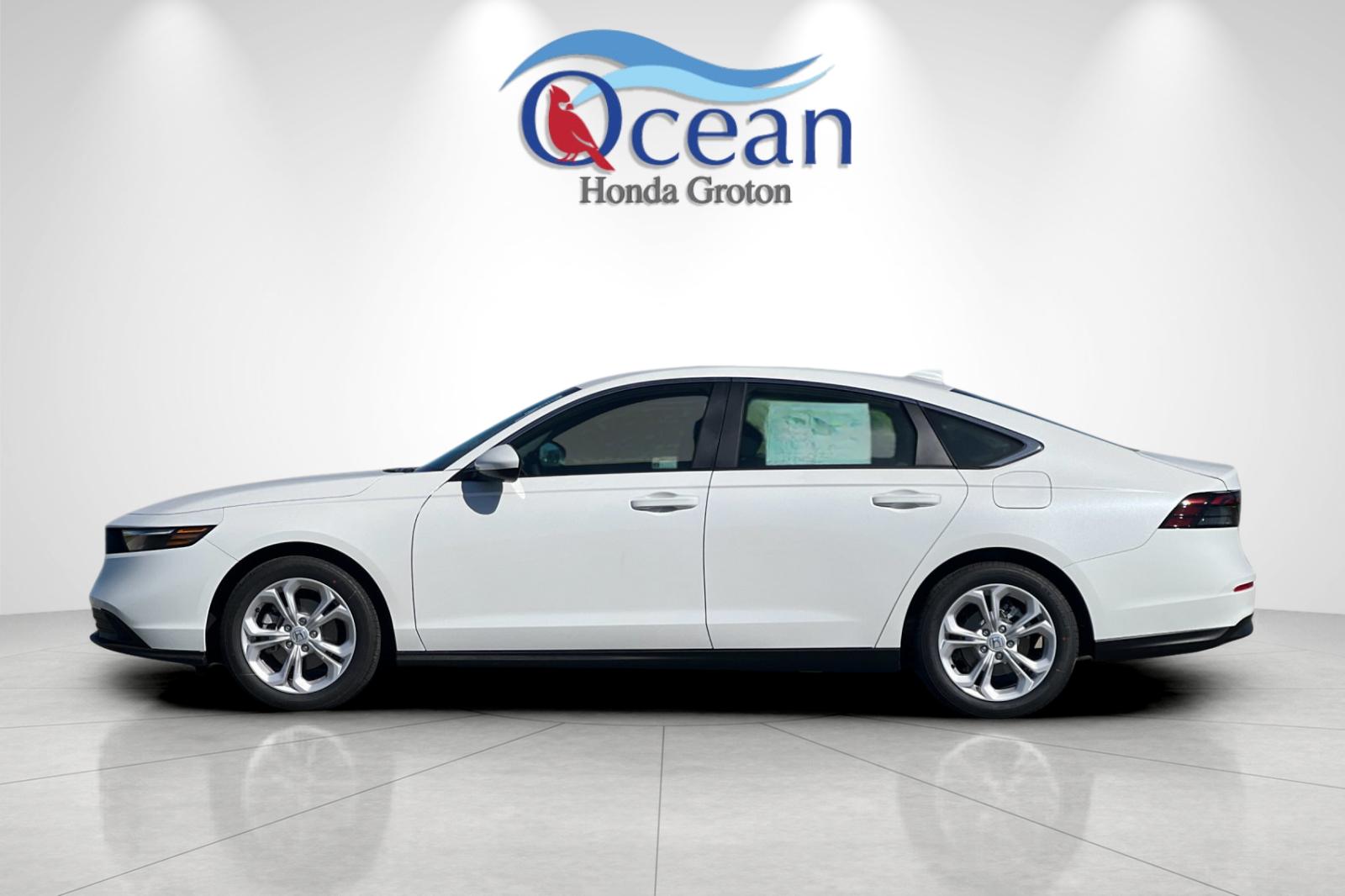 2025 Honda Accord LX photo 2