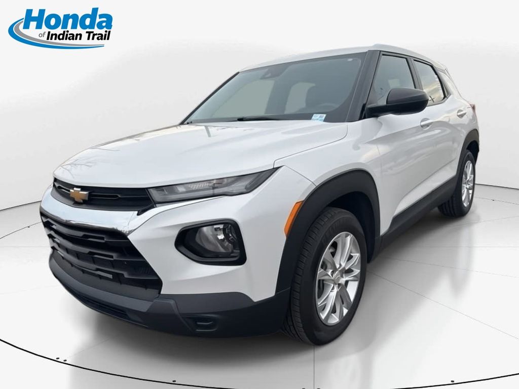 2021 Chevrolet Trailblazer LS's photo