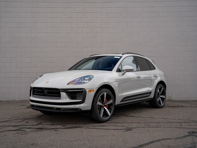 New 2026 Porsche Macan S 4D Sport Utility in Ann Arbor #PA26001