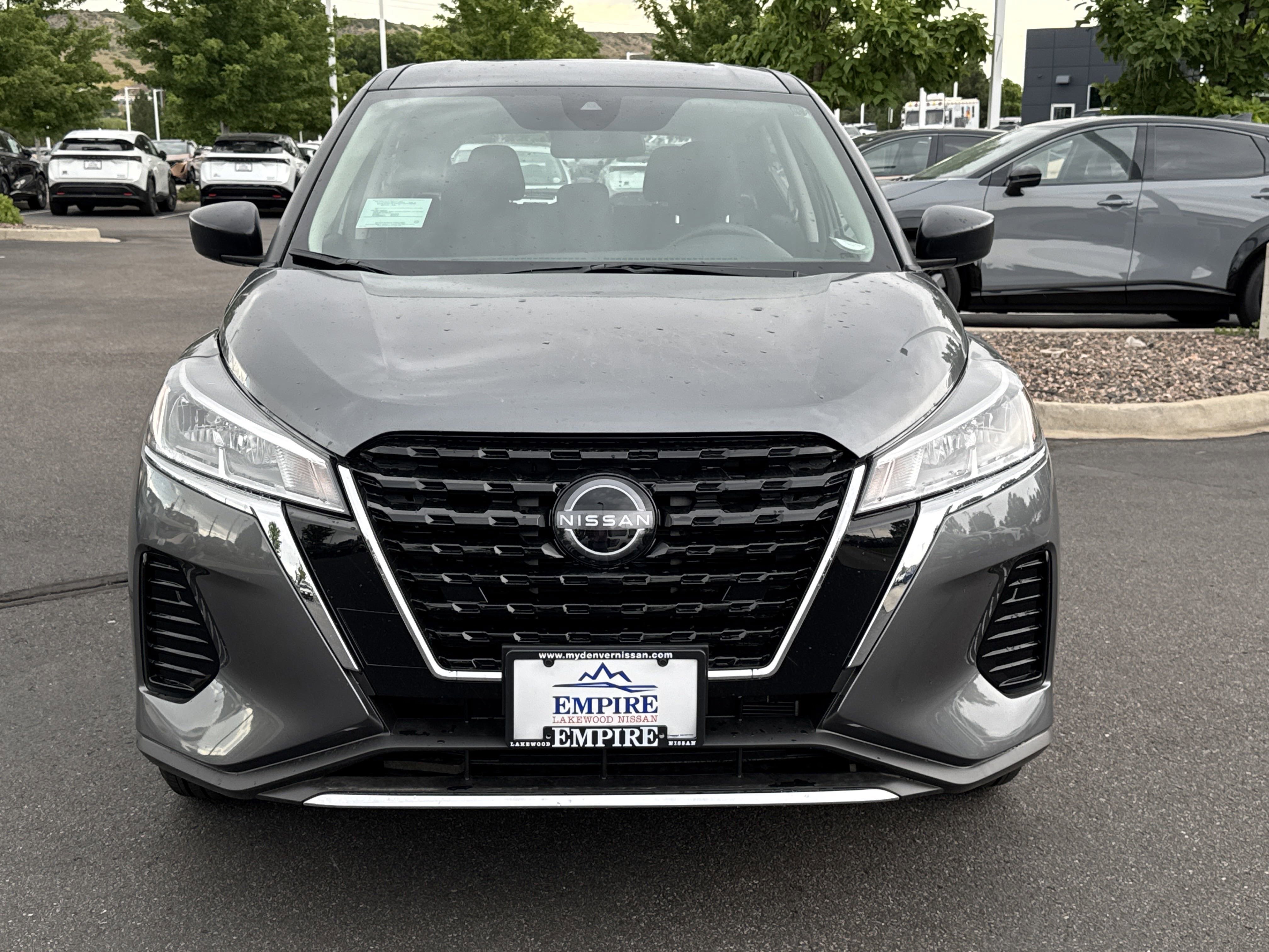 2025 Nissan Kicks Play S photo 4