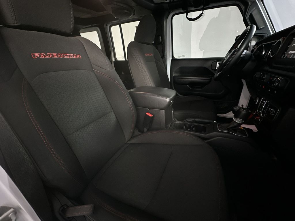 2020 Jeep Wrangler Unlimited Rubicon photo 23