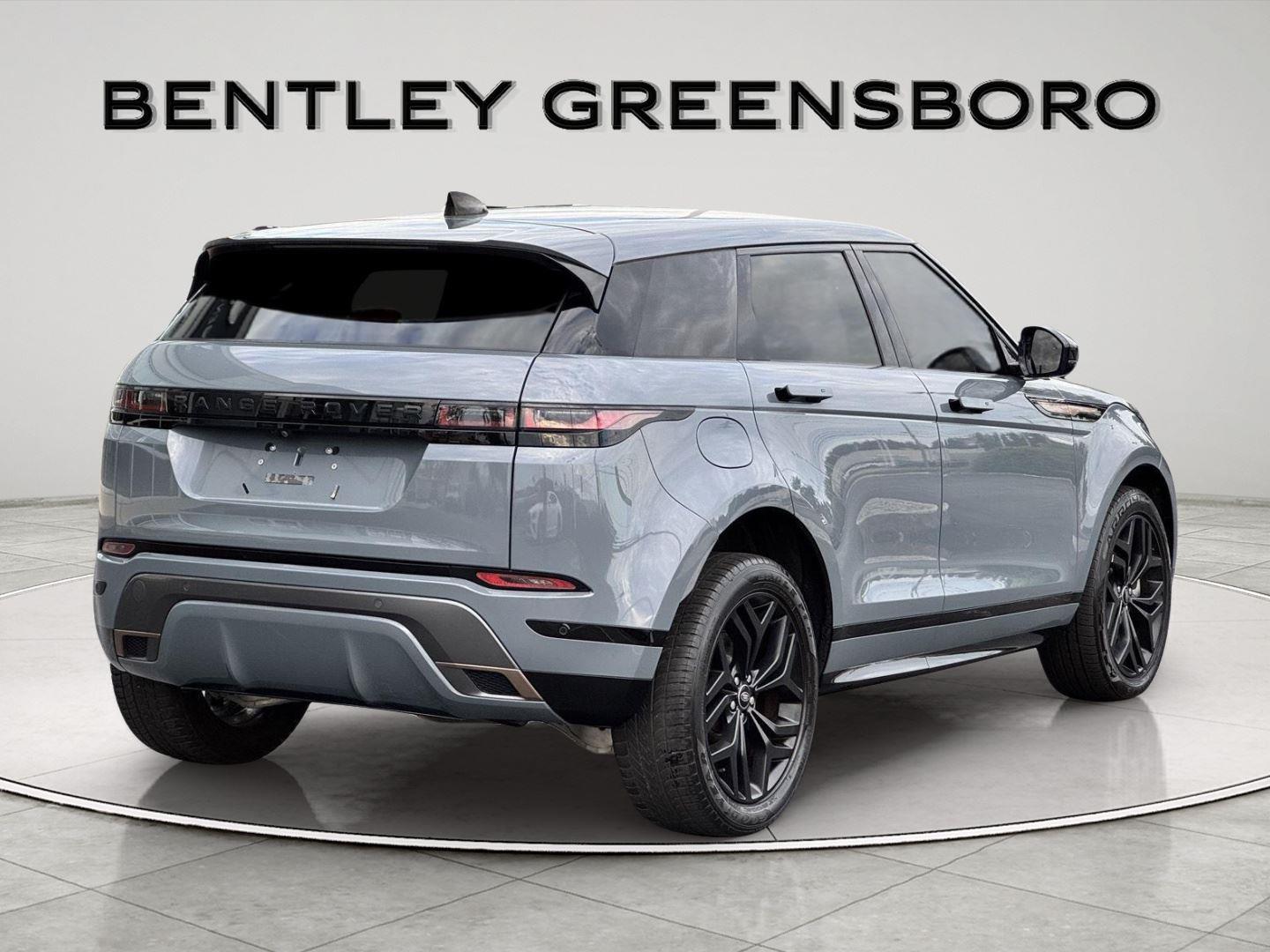 2022 Land Rover Range Rover Evoque R-Dynamic S photo 4