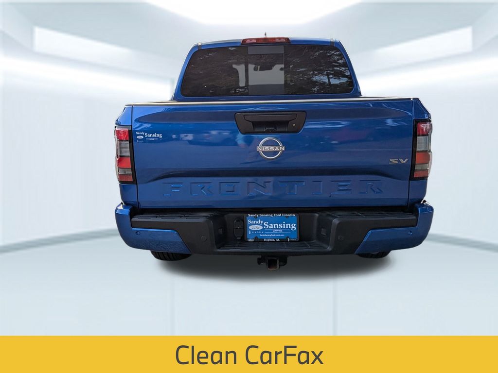 2024 Nissan Frontier SV photo 4