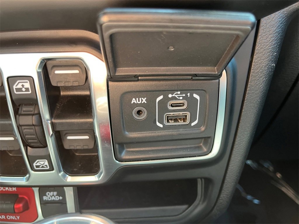 2022 Jeep Gladiator Mojave photo 14