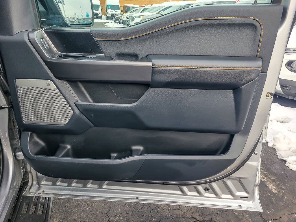 2025 FORD F-150 - Image 23